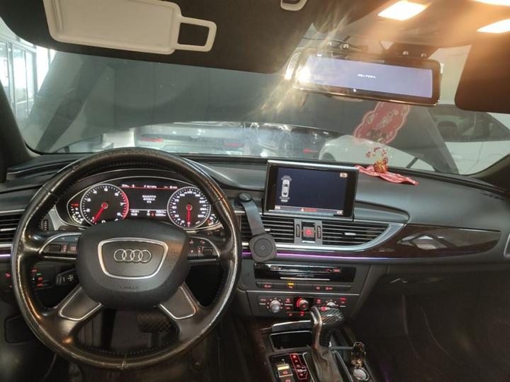A6L 2014 TFSI Standard photo 5