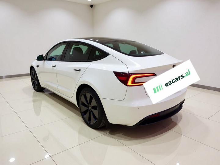 Model 3 2025 RWD photo 4