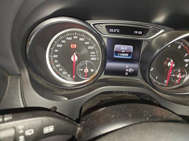 GLA 2017 GLA 220 4MATIC Fashion photo 6