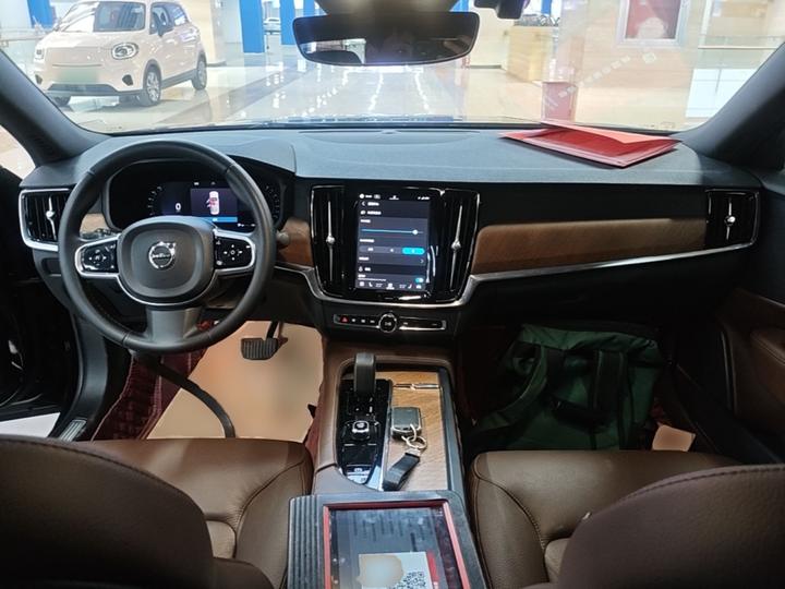 S90 2023 B5 Luxury photo 5