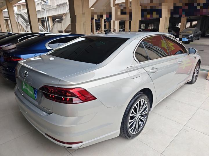 2018 Facelift 380TSI RWD Business photo 6