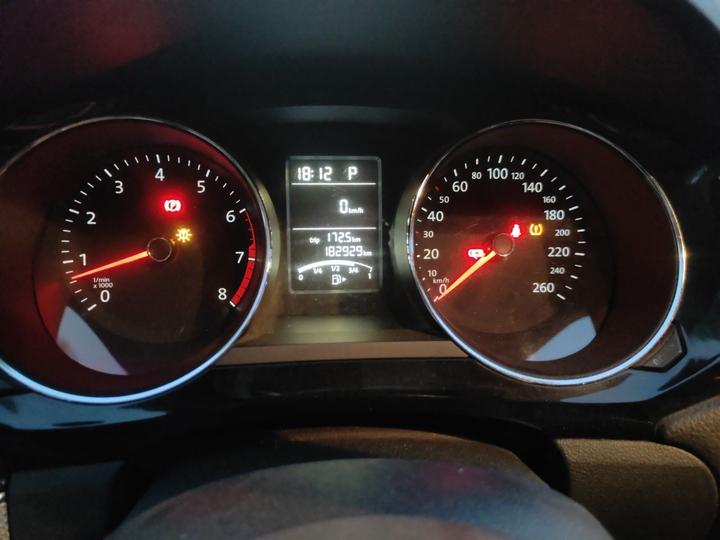 Sagitar 2015 1.6L AT Comfort photo 2