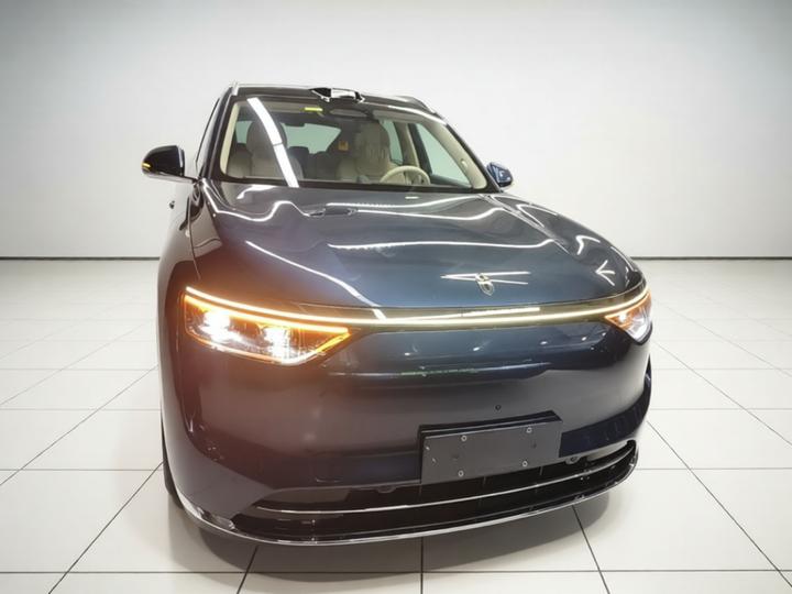 HIMA AITO M8 2025 EREV Max+ 53.4kWh 6-Seater 192-Line LiDAR photo 2