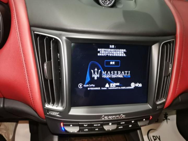 Levante 2016 3.0T Standard photo 8