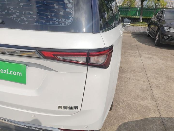 Wuling 2022 1.5T CVT Exclusive Flagship photo 7