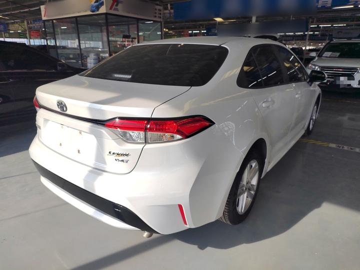 Levin 2021 185T CVT Luxury photo 4