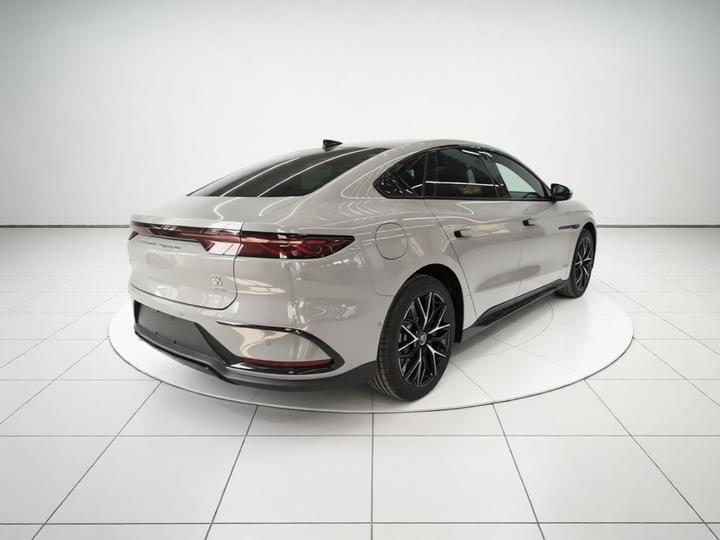 Han 2025 DM-i ADAS 125KM Premium photo 4