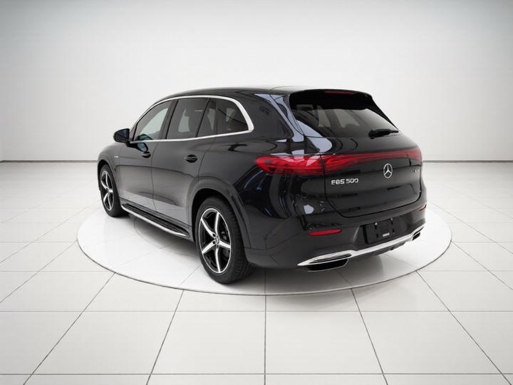 EQS SUV 2025 500 4MATIC photo 4