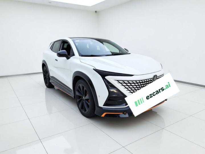 UNI-T 2021 1.5T Sport Flagship photo 3
