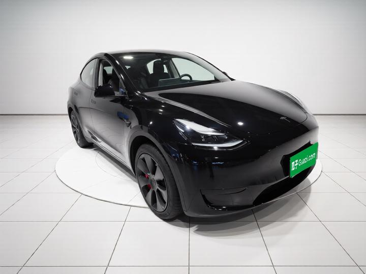 Model Y 2022 Facelift RWD photo 3