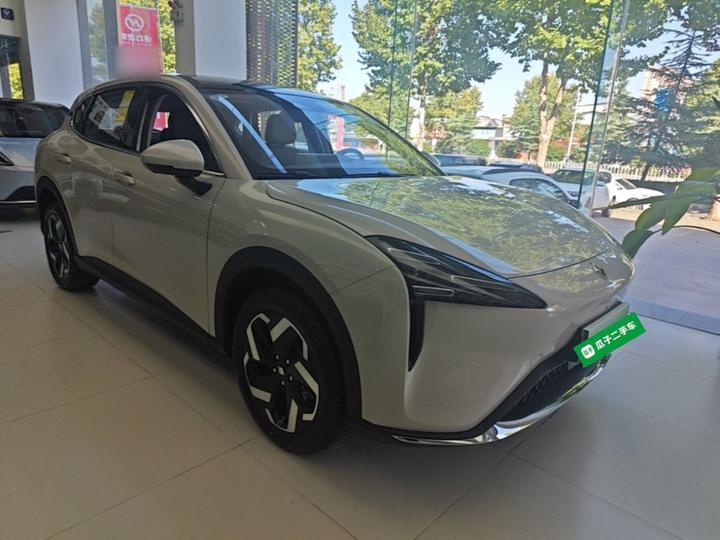 2026 500km EV Standard photo 3