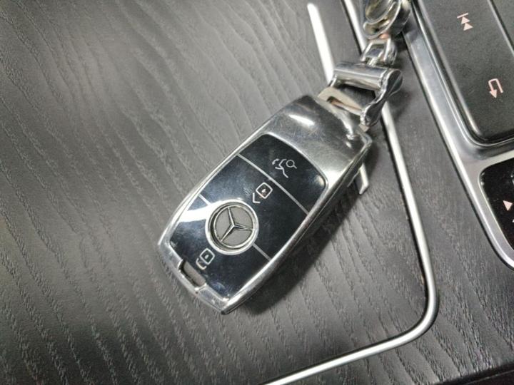 C-Class 2019 Facelift C 260 L Sport photo 8