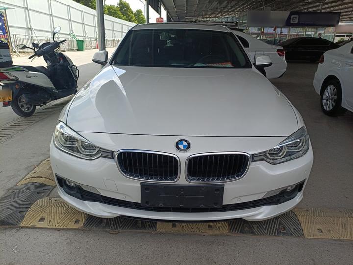 3 Series 2016 320Li Progressive photo 2