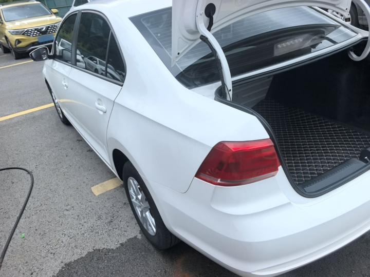 Santana 2018 1.5L AT photo 4