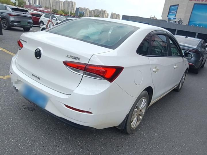 Excelle 2021 Facelift Classic 1.5L AT Elite photo 6