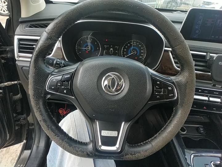 Fengon 580 2017 1.5T CVT photo 2