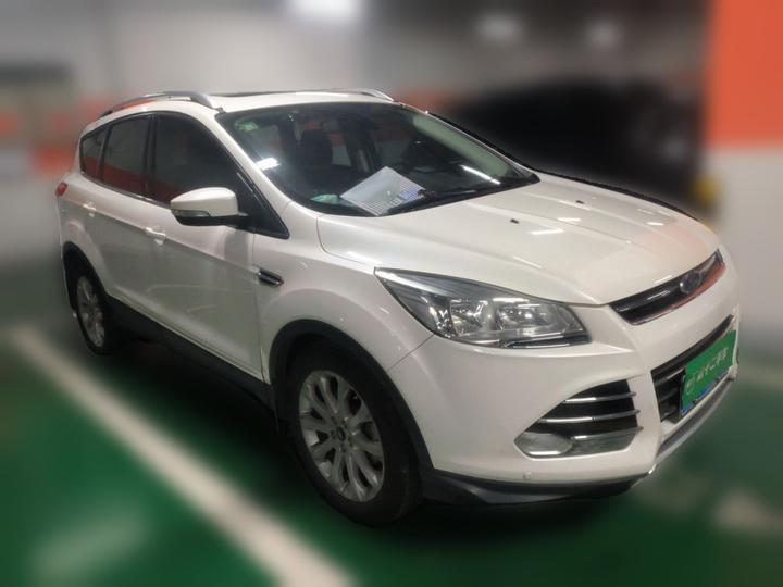 Kuga 2015 1.5L GTDi RWD photo 3