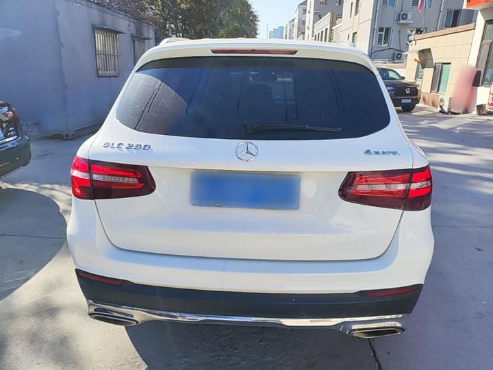 GLC 2016 GLC 260 4MATIC Dynamic photo 3
