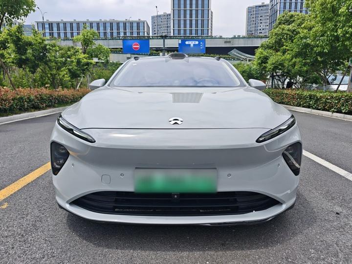 ET7 2022 100kWh Launch Edition photo 2