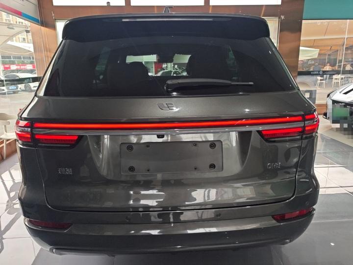Li Auto ONE 2021 EREV 6-Seater photo 3