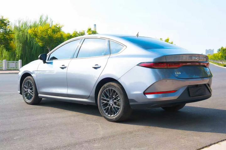 Qin PLUS 2025 EV ADAS 420KM Leading photo 6