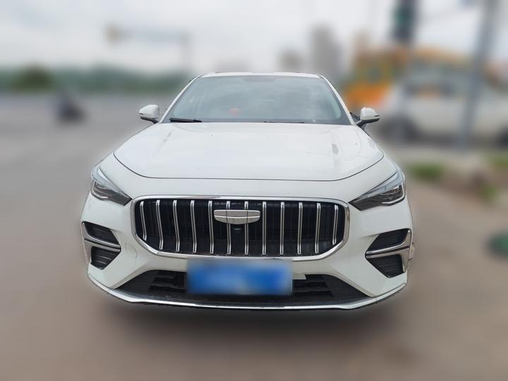 Emgrand 2026 5 1.5L CVT Luxury photo 2