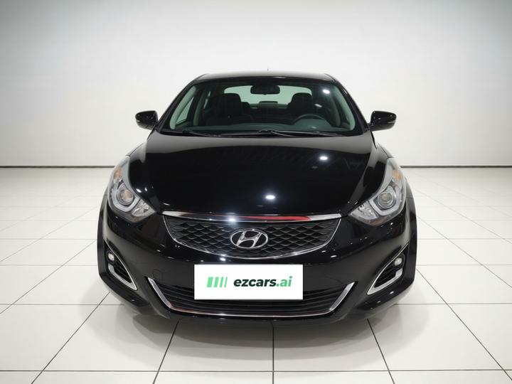 Elantra 2016 1.6L AT Smart photo 2