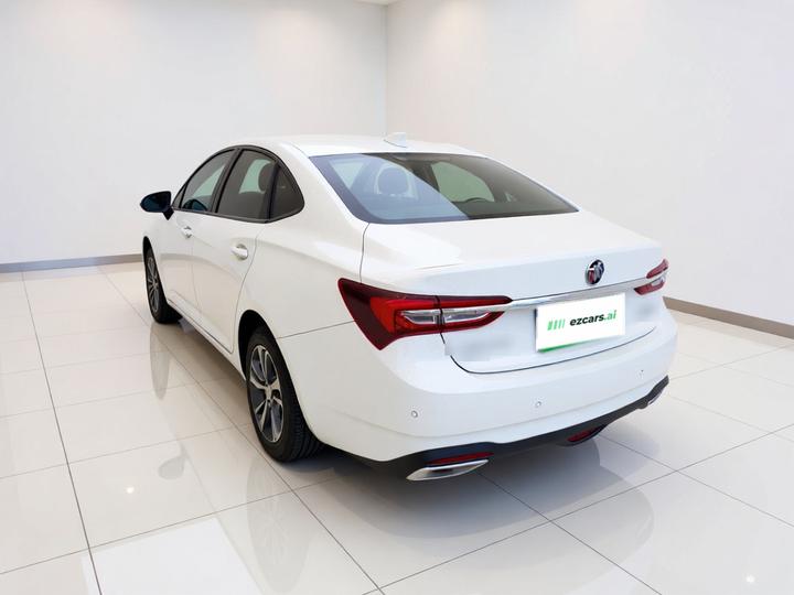 Excelle 2019 15T DCT Elite China VI photo 4