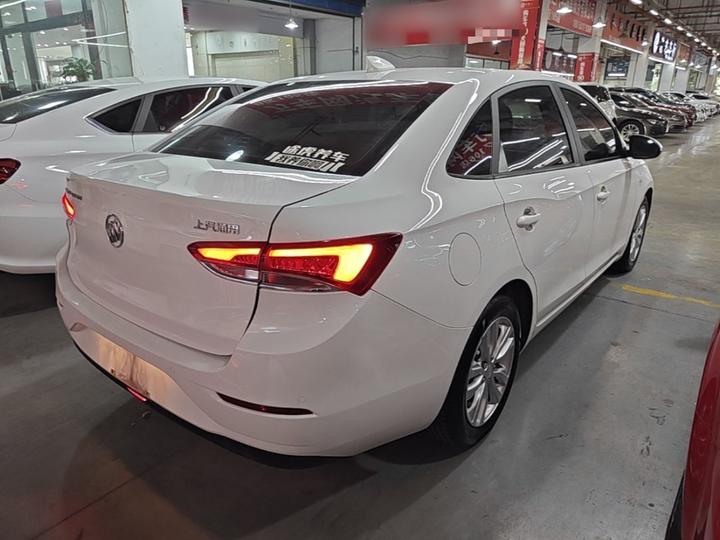 Excelle 2021 Classic 1.5L AT Elite photo 4