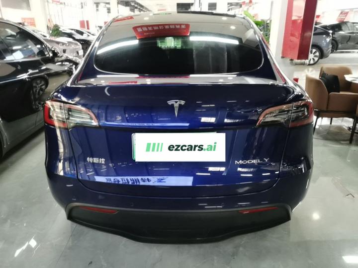 Model Y 2022 RWD photo 3
