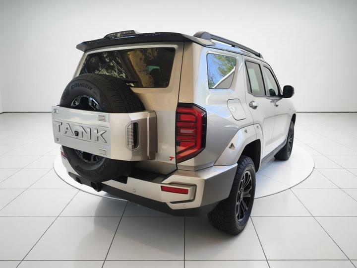 400 EV 2023 Hi4-T photo 6