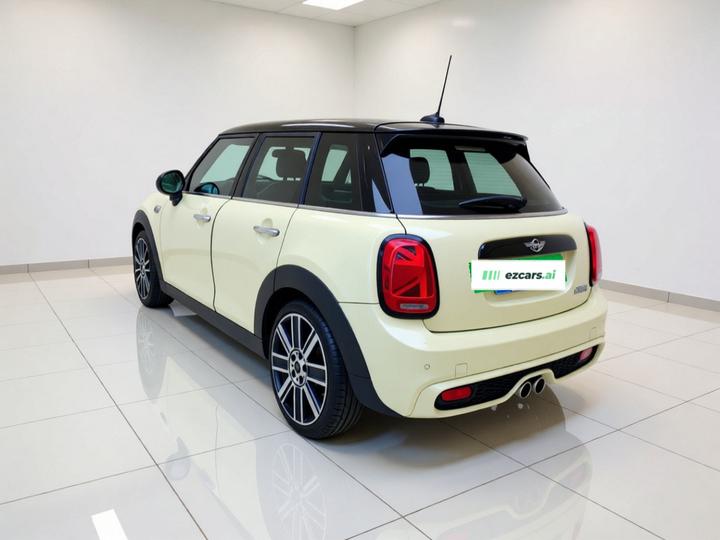 2019 2.0T COOPER S 5-Door photo 4