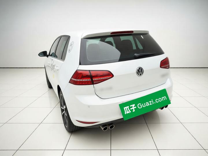 Golf 2016 230TSI AT Comfort photo 4