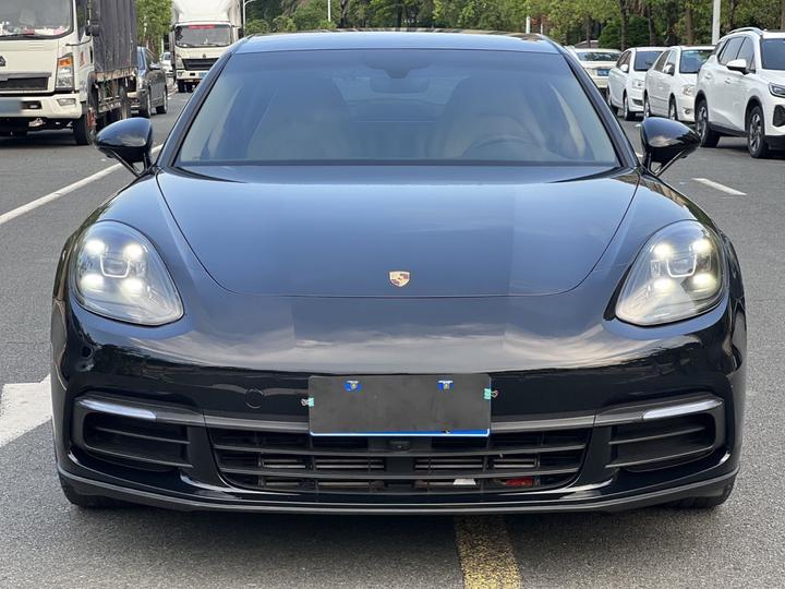 2017 Panamera 3.0T photo 2