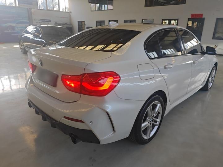 1 Series 2021 120i M Sport photo 6