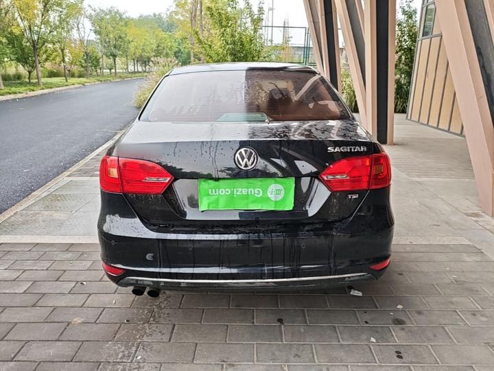 Sagitar 2014 Facelift 1.4TSI AT Luxury photo 5