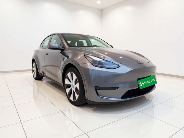 Model Y 2021 Standard Range RWD photo 3