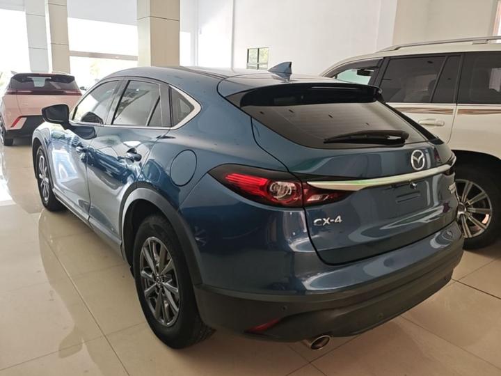 CX-4 2020 2.0L AT RWD photo 4