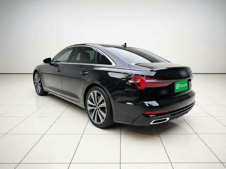 A6L 2022 40 TFSI Luxury Dynamic photo 4