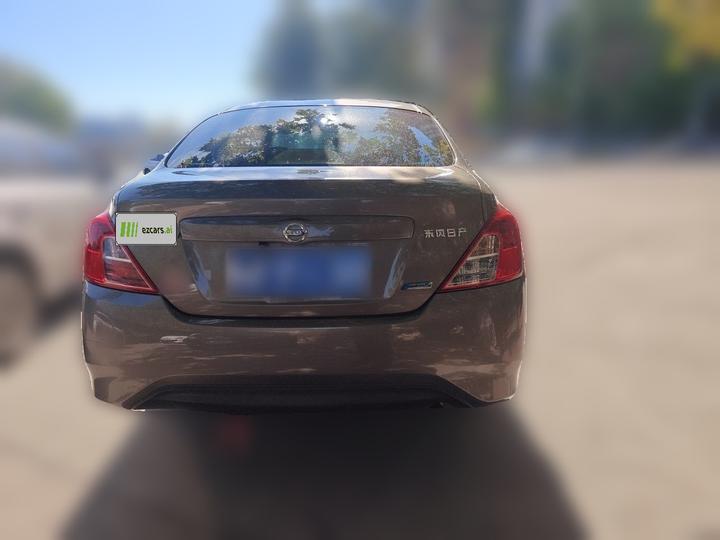2015 1.5XE MT Comfort photo 5