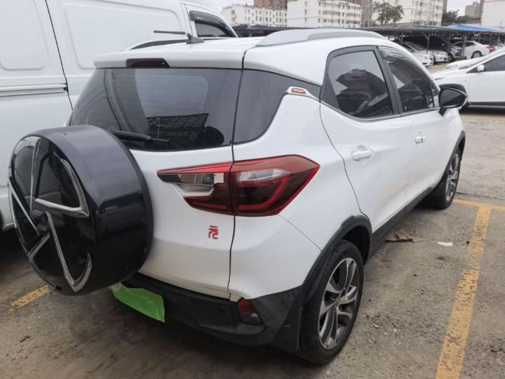 Yuan 2017 1.5L MT photo 6
