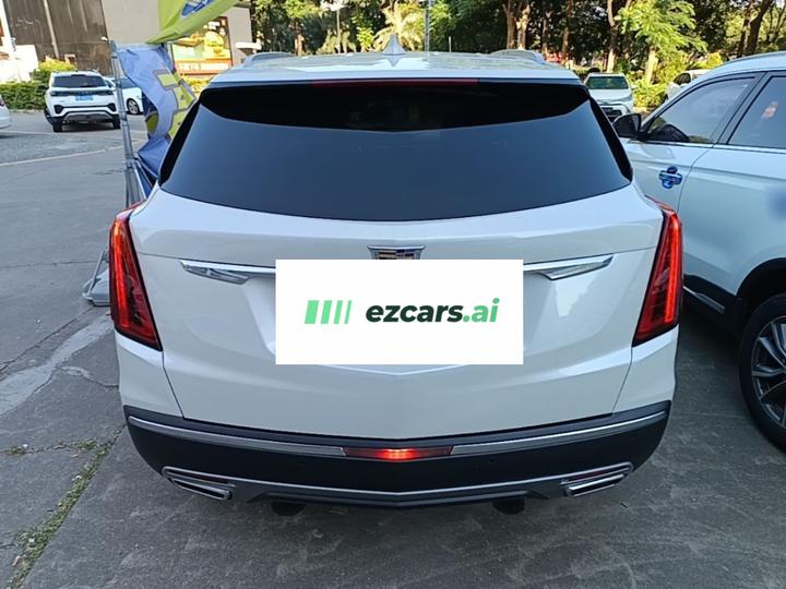 XT5 2021 28T Luxury photo 3