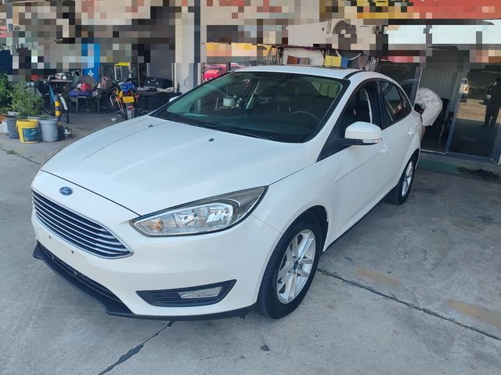 Focus 2018 Sedan Classic 1.6L AT Fashion