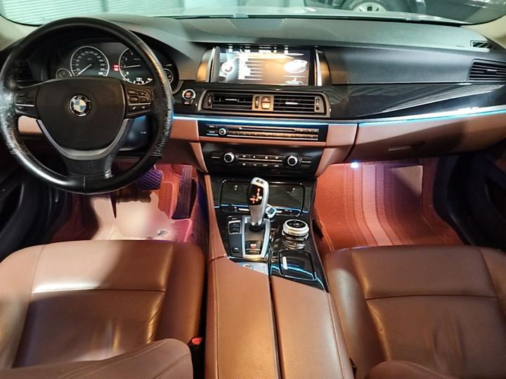 5 Series 2014 520Li photo 5
