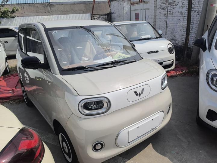 Hongguang MINIEV 2024 3rd Gen 215km photo 3
