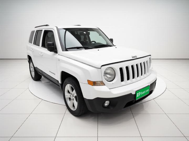 2014 2.0L Sport photo 3