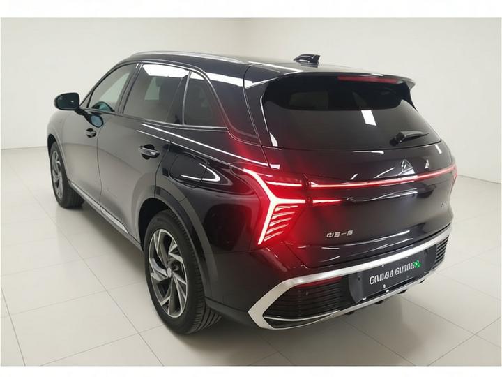 HS3 PHEV 2024 115km photo 4