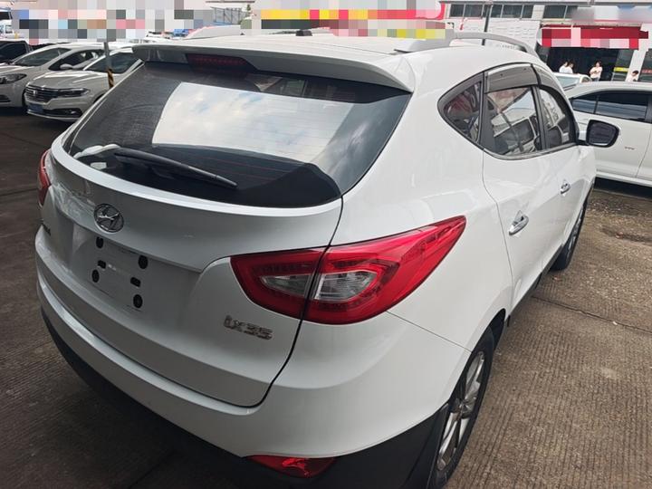 ix35 2015 2.0L AT RWD Smart IV photo 6