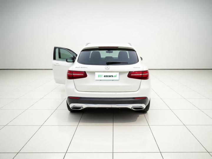 GLC 2019 GLC 200 L 4MATIC photo 5
