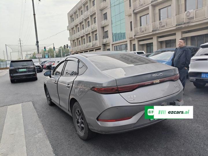 Qin PLUS 2025 DM-i ADAS 55KM Leading photo 4